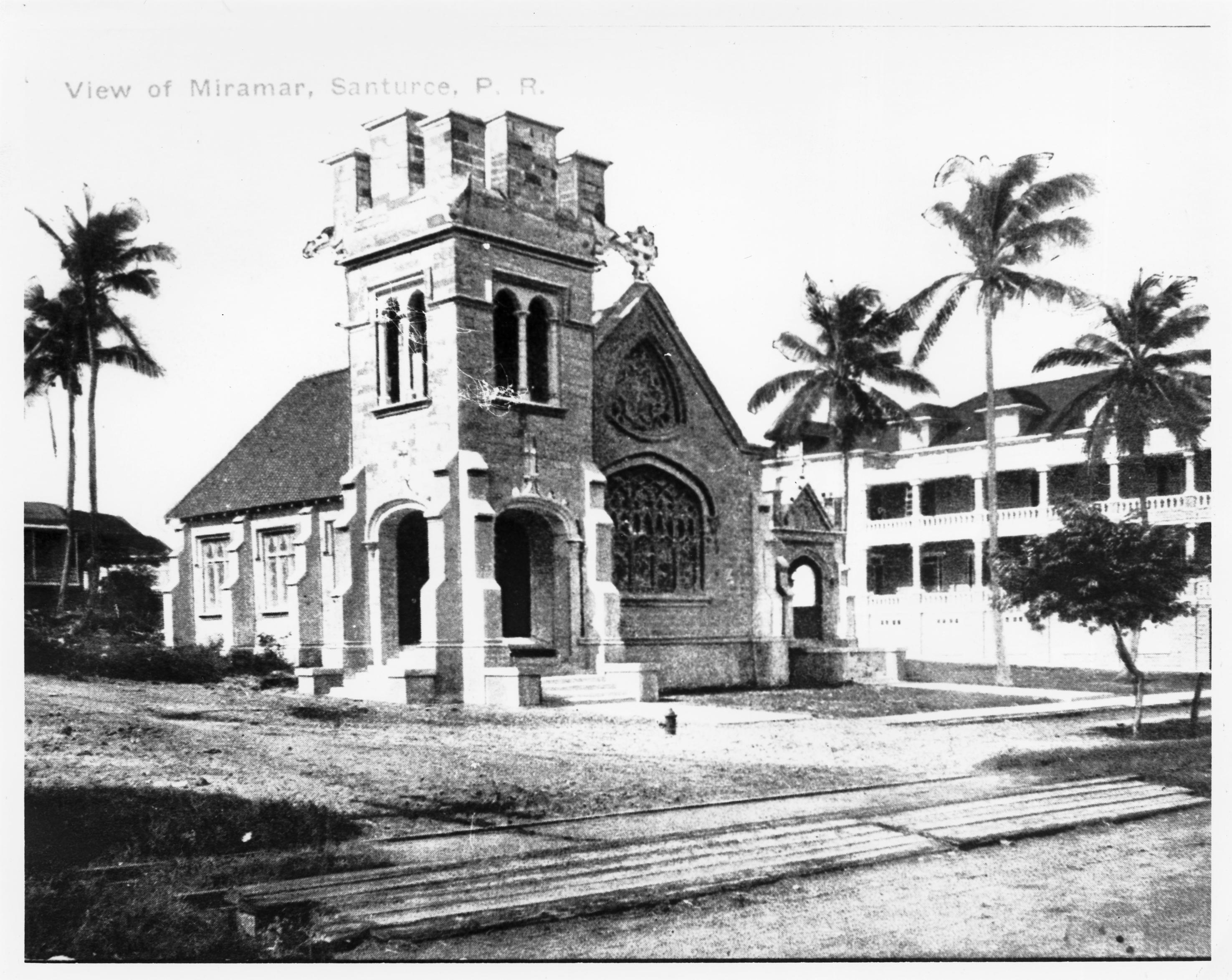 Capilla Nuestra Señora de Lourdes - 84003171